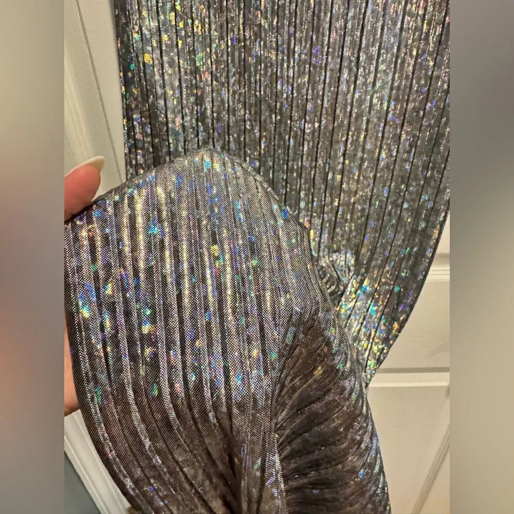 Topshop iridescent pleated  midi skirt US size 2
